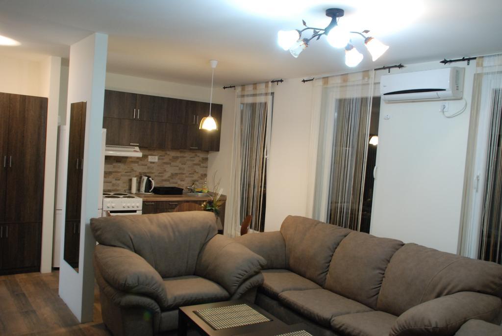 Franstal Apartments เบลเกรด ห้อง รูปภาพ