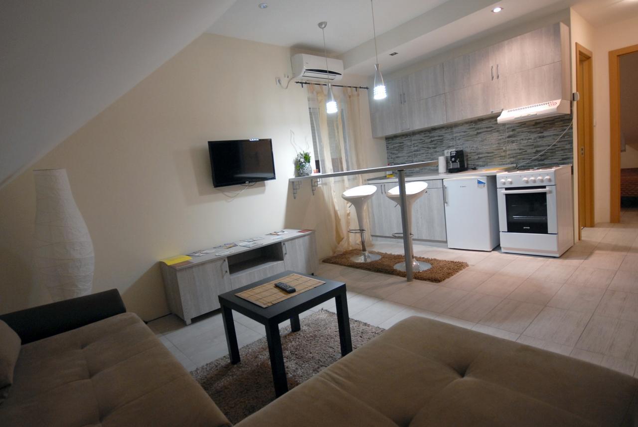 Franstal Apartments เบลเกรด ภายนอก รูปภาพ